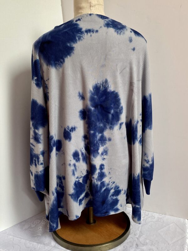 Blue and gray tie-dye pullover top - Image 2